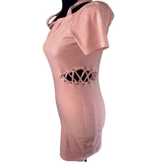 Women's Mauve Mid-length Dress Size Medium - DSST-TM0624-2 - Picture 6 of 7